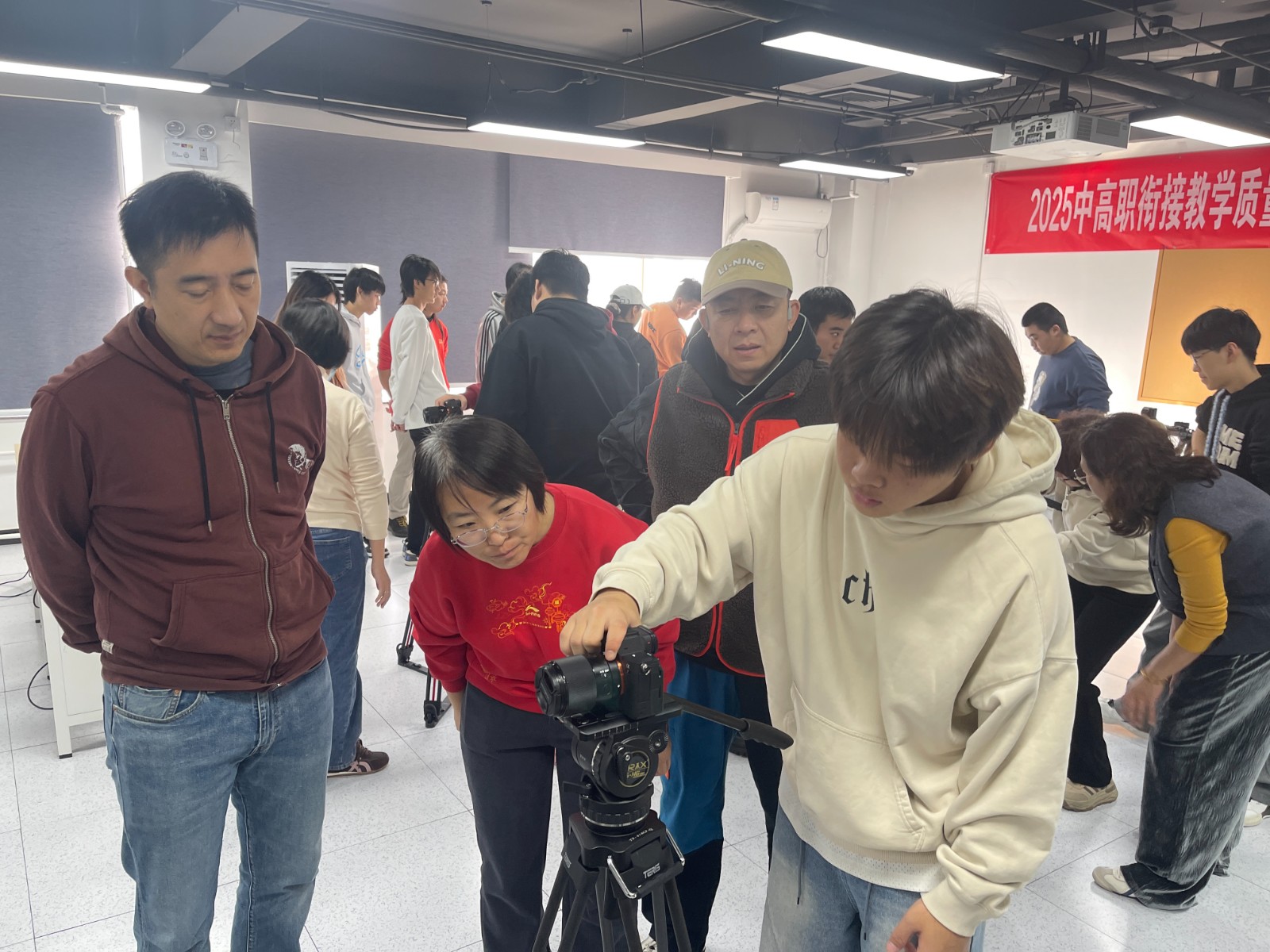 1766730933756062156.jpg 1766730933756062156.jpg